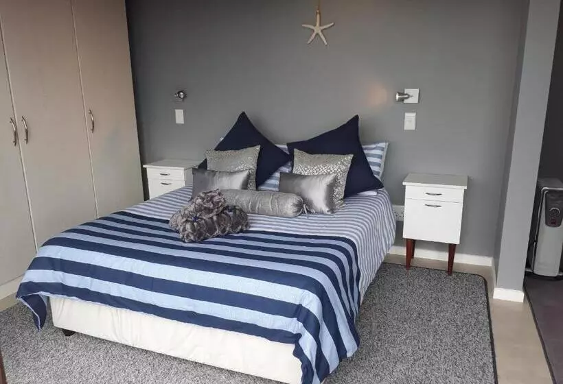 پانسیون Sea La Vie Beach House