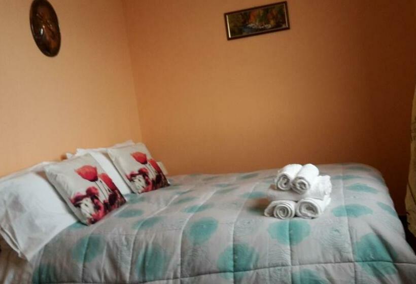 בית מלון כפרי Agriturismo Cascina Aurora