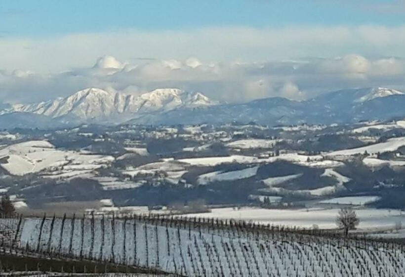 בית מלון כפרי Agriturismo Cascina Aurora