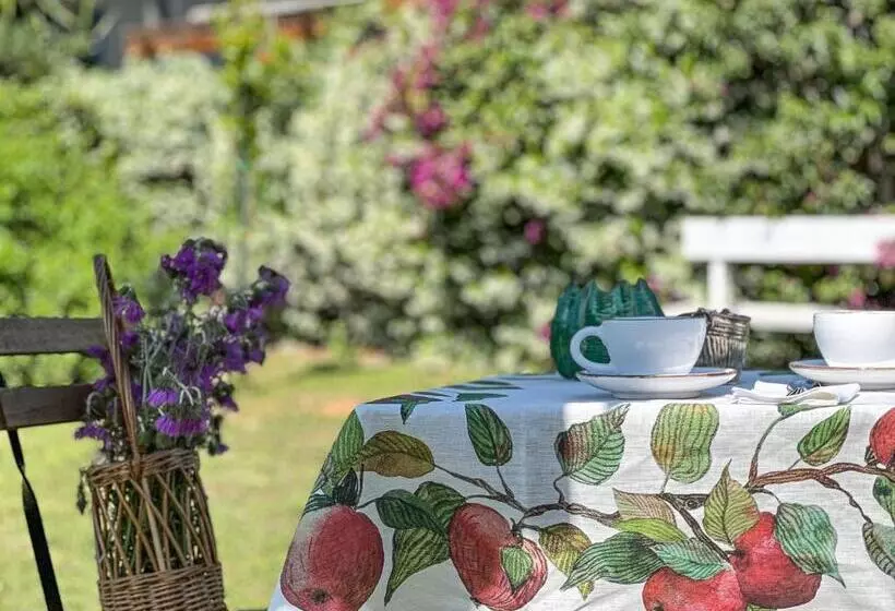 پانسیون Casa Le Agavi