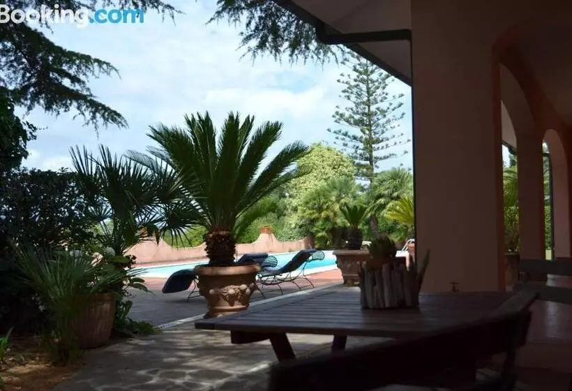 پانسیون Casa Le Agavi