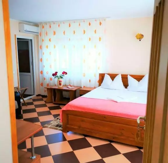 پانسیون Casa Nelu Pescaru