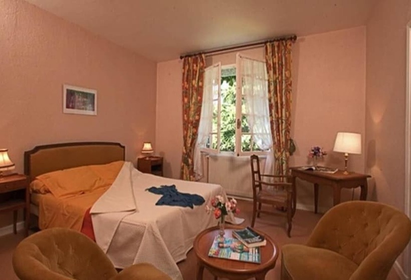 پانسیون Chambres D'hôtes Le Menestrel