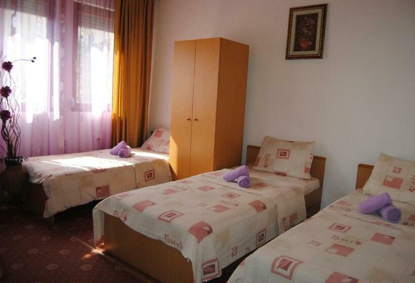 پانسیون Joleski Accommodation