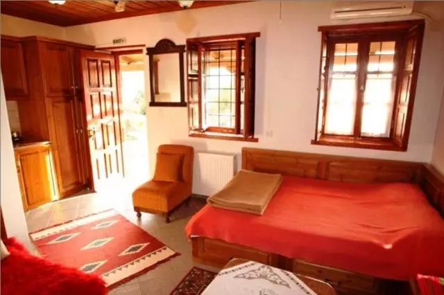 Majatalo Papigo Astraka Ii