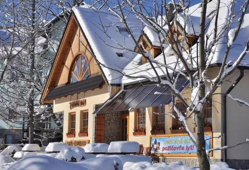 ペンション Penzion Slnecny Dom