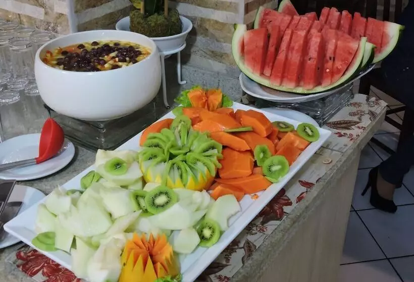 ペンション Pousada Don Alberto S