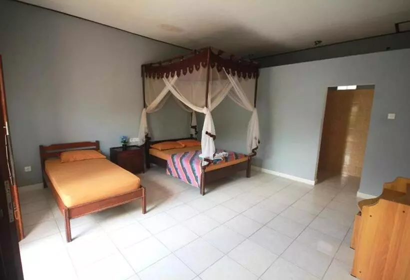 ペンション Rambo Homestay