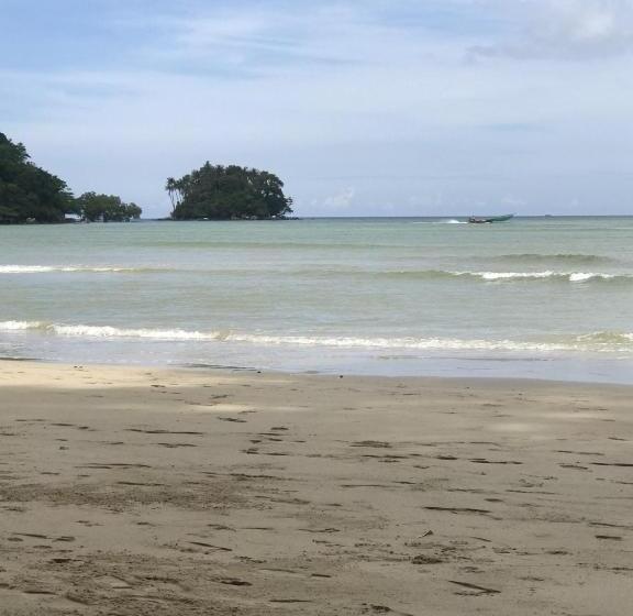 פנסיון Wattana Bungalow