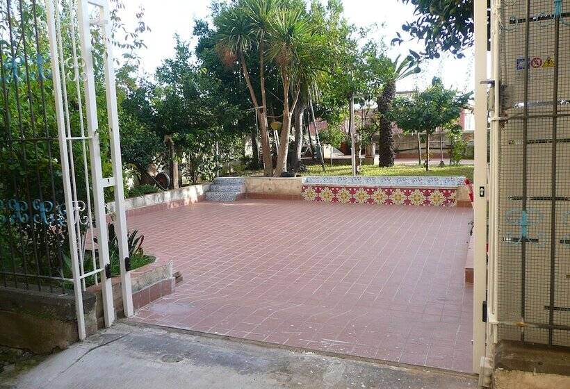 تختخواب و صبحانه Garden House Ercolano