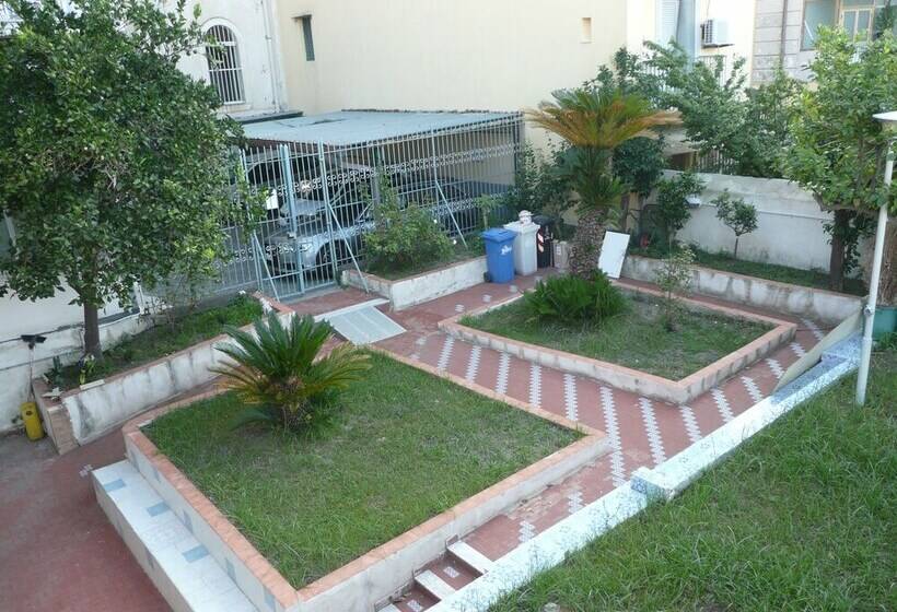 تختخواب و صبحانه Garden House Ercolano