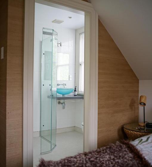 مبيت وإفطار Issey Manor