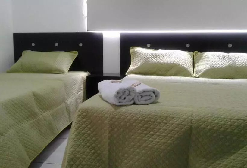 ホテル Centro Real