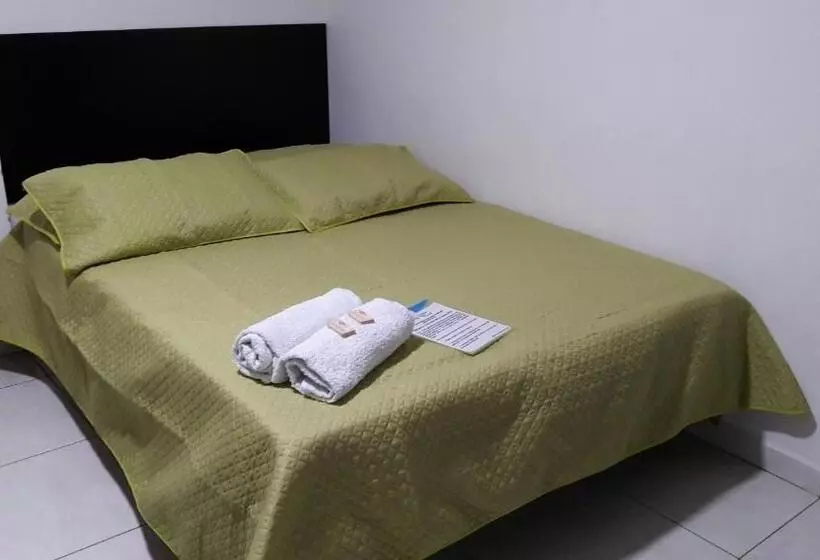 ホテル Centro Real