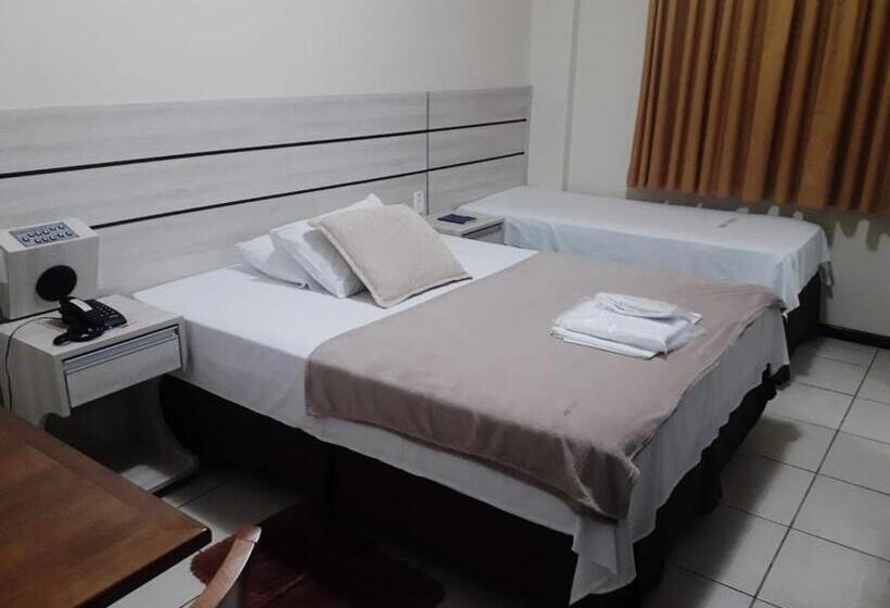 ホテル Esplendor Palace