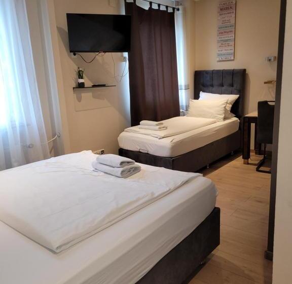 Отель Franken An Der Messe