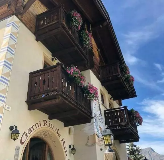 Hotelli Garni Rin Da Rin