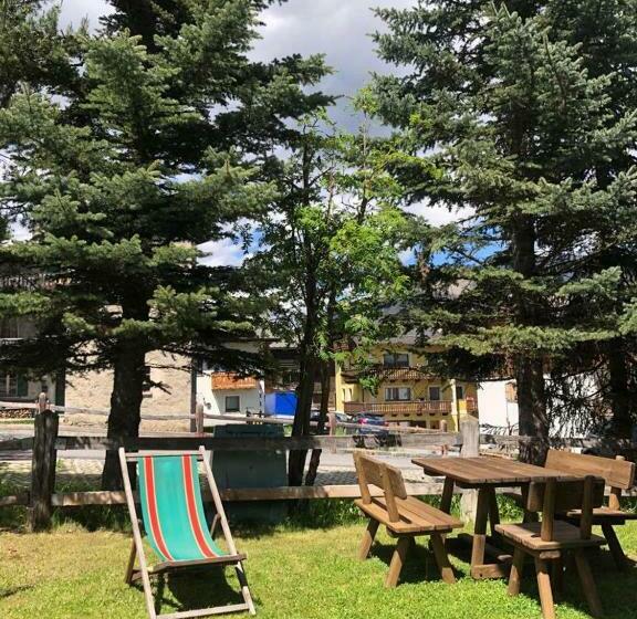 בית מלון כפרי Garni Rin Da Rin