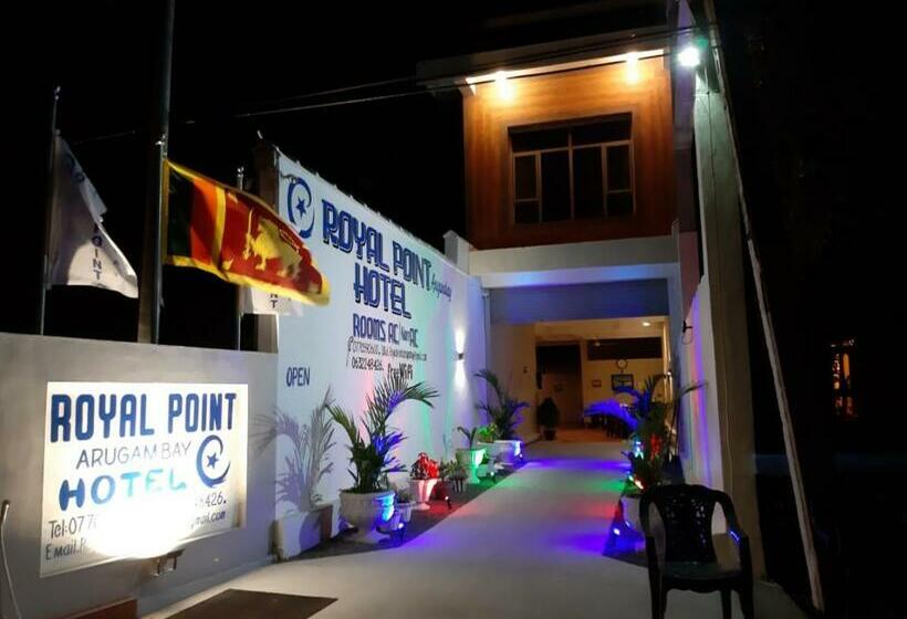 Hotel Royal Point Arugambay