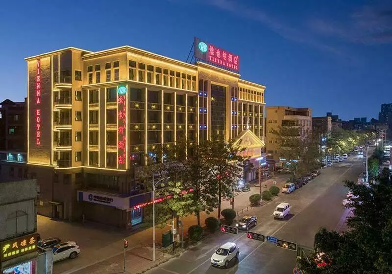 Vienna Hotel Foshan Huangqi