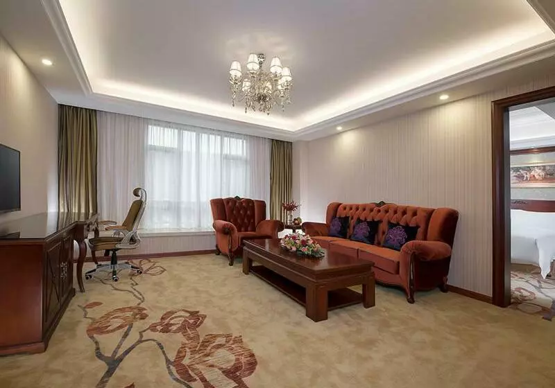 Vienna Hotel Foshan Huangqi