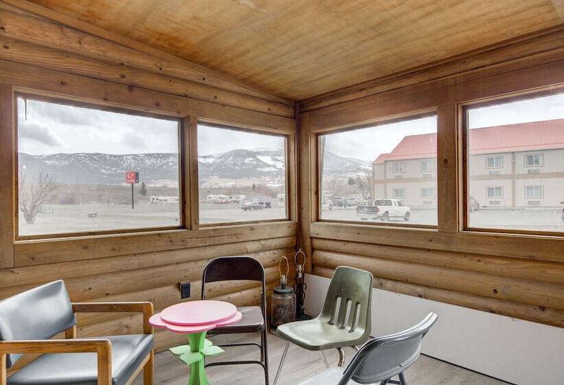 فندق على الطريق Livingston Inn   Historic