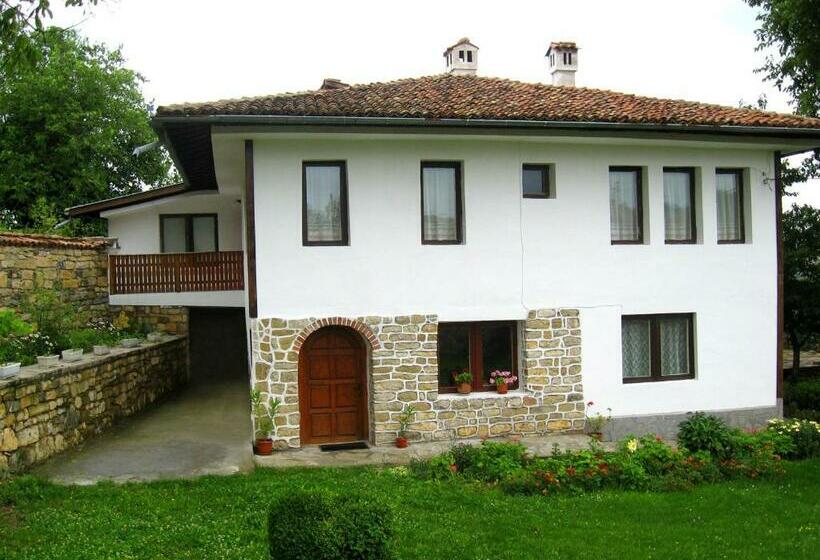 פנסיון Elefterova Kashta