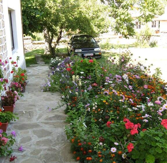 פנסיון Elefterova Kashta