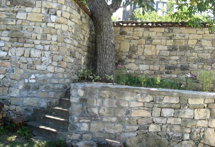 פנסיון Elefterova Kashta