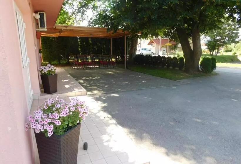 Majatalo House Vukovic