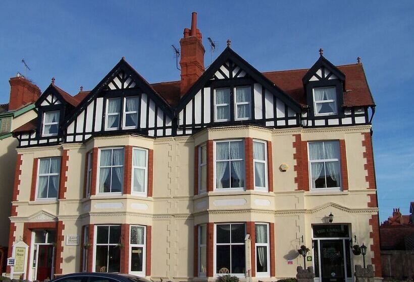 膳宿费 The Carmen Guesthouse