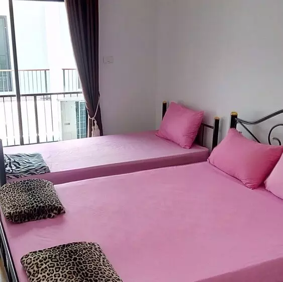 Suratthani Airport Hostel