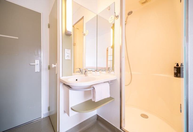 B&B Hotel Calais Terminal Cité l'Europe 2 étoiles