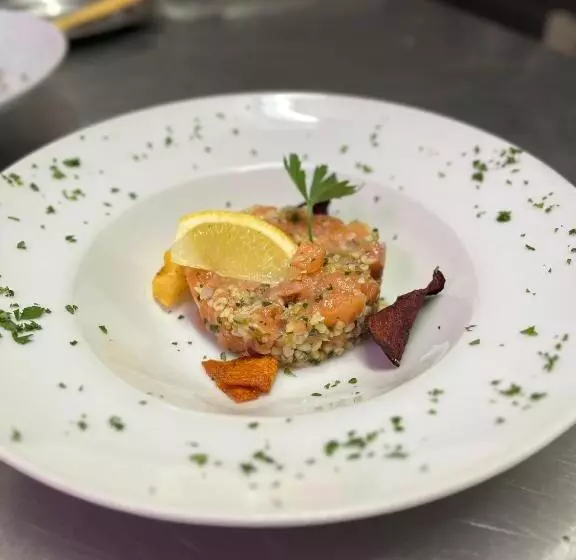 Hotelli Hôtel   Restaurant U Santu Petru