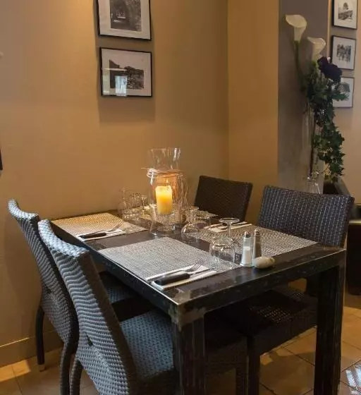 Hotelli Hôtel   Restaurant U Santu Petru