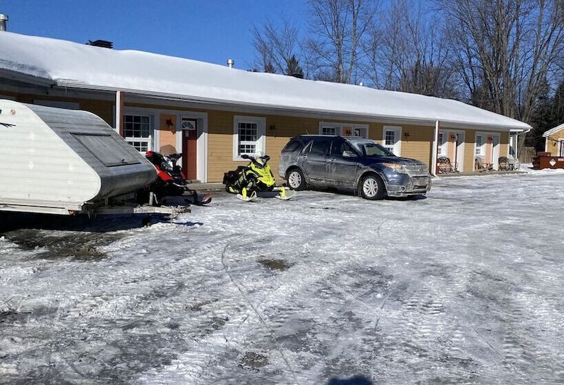 汽车旅馆  North Bay Inn