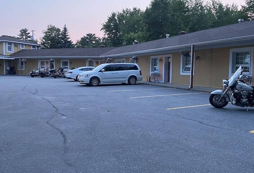 汽车旅馆  North Bay Inn