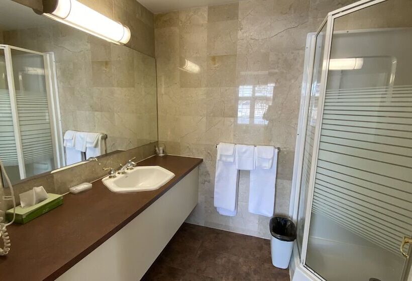 汽车旅馆  North Bay Inn