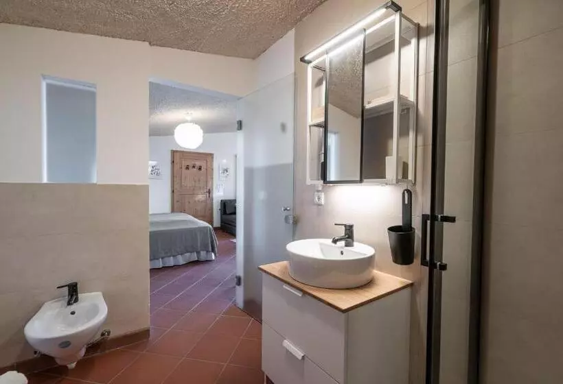 ペンション Schloss Castel Pienzenau   Guestrooms & Apartments   B&b Hotel & Restaurant