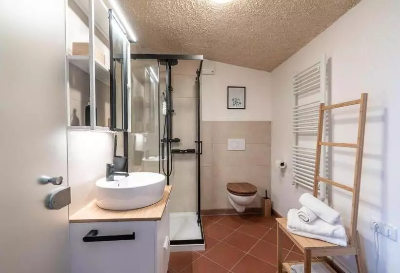ペンション Schloss Castel Pienzenau   Guestrooms & Apartments   B&b Hotel & Restaurant