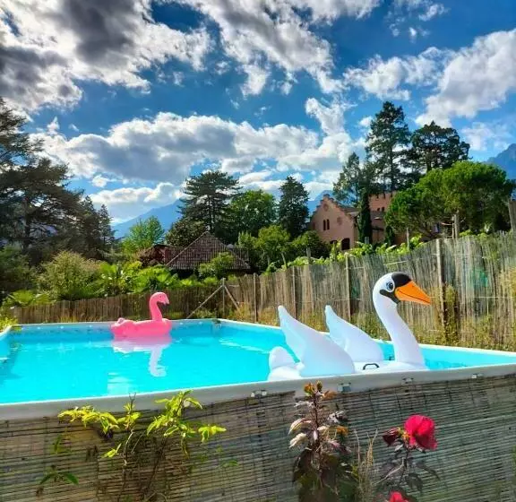 ペンション Schloss Castel Pienzenau   Guestrooms & Apartments   B&b Hotel & Restaurant