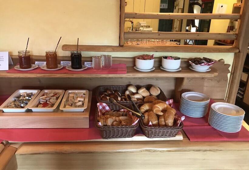 Szálloda Danilo Savognin