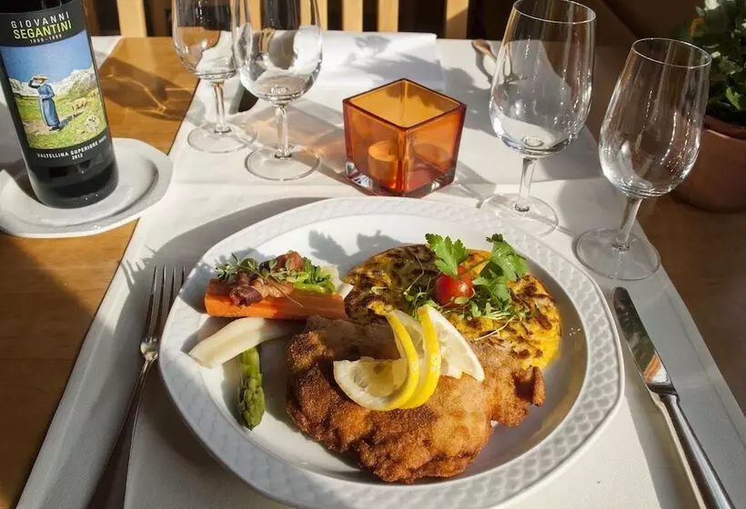 ホテル Danilo Savognin