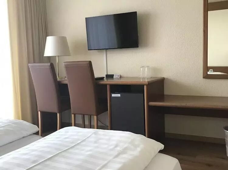 ホテル Danilo Savognin