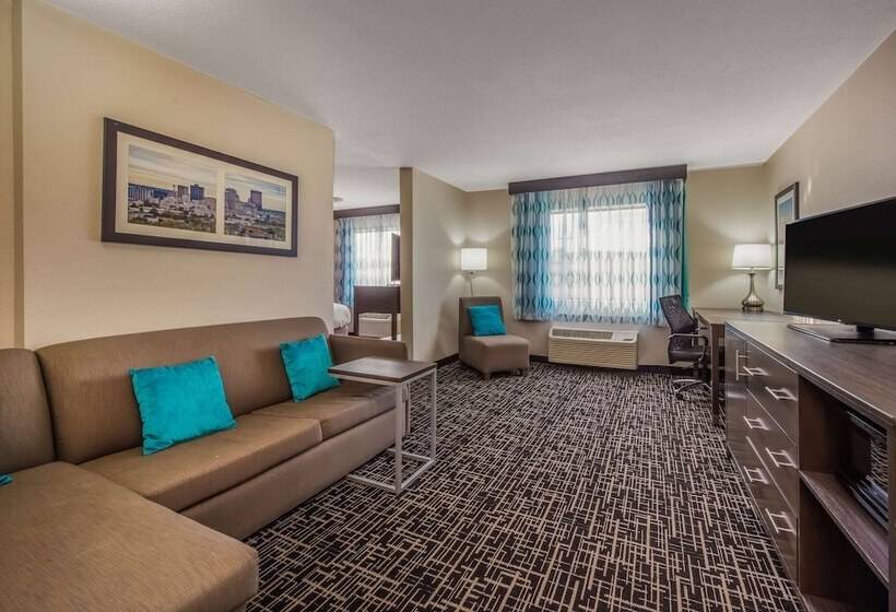 בית מלון כפרי La Quinta Inn & Suites By Wyndham Fairborn Wright Patterson