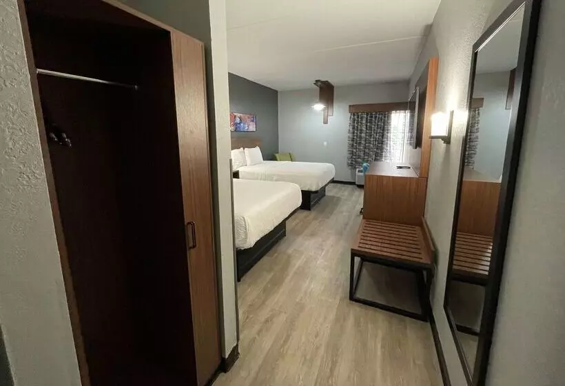 هتل La Quinta Inn & Suites By Wyndham Fayetteville I 95