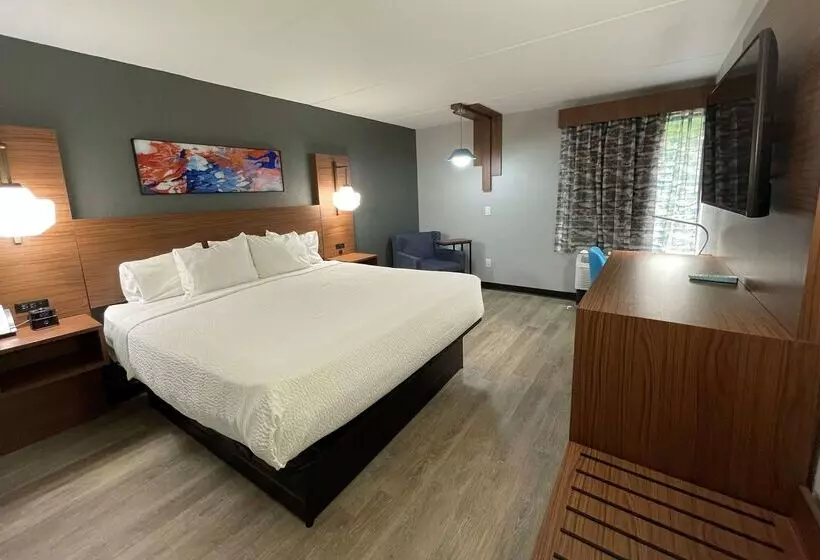 هتل La Quinta Inn & Suites By Wyndham Fayetteville I 95