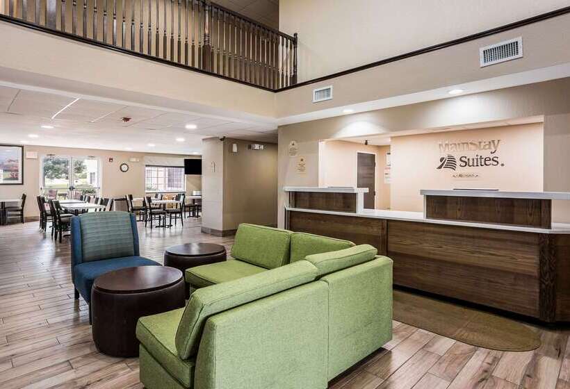 Hotel Mainstay Suites Cedar Rapids North  Marion
