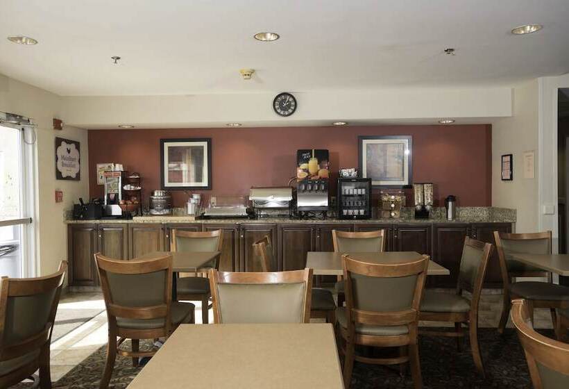 فندق Mainstay Suites Knoxville Airport