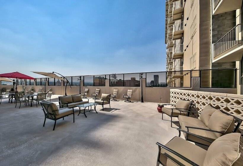 هتل Plaza Resort Club Reno